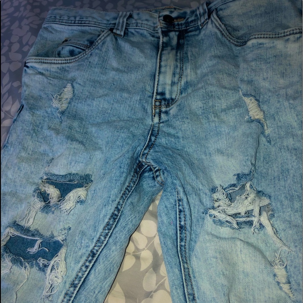 Ripped jeans